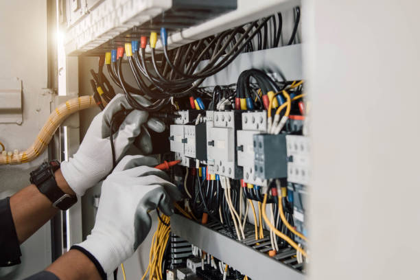 Best Commercial Electrician Services  in Holtville, AL